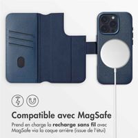 Accezz Étui de télephone portefeuille en cuir 2-en-1 avec MagSafe Apple iPhone 16 Pro - Nightfall Blue