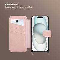 Selencia Étui Riva avec MagSafe et cordon de téléphone Apple iPhone 15 - Old Pink