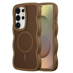 Selencia Coque arrière Wavy avec MagSafe Samsung Galaxy S25 Ultra - Mocha Brown
