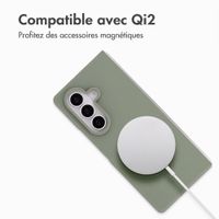 Accezz Coque Liquid Silicone avec MagSafe Samsung Galaxy Z Fold 8 Ultra - Cooper Green