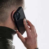 Accezz Coque arrière en cuir avec MagSafe Apple iPhone 14 Pro Max - Onyx Black