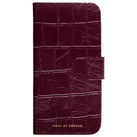 iDeal of Sweden Magnet Wallet+ Étui portefeuille Apple iPhone 17e / 16e / 15 / 14 / 13 - Fine Wine