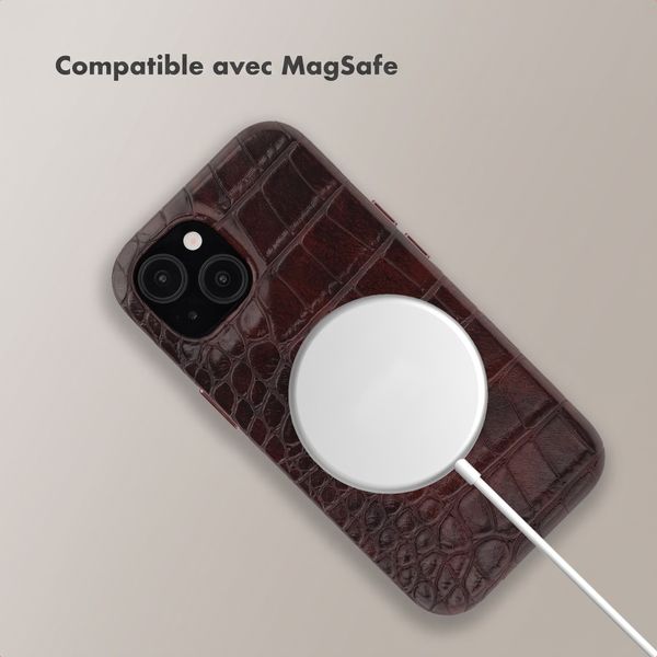 Selencia Coque arrière Croco avec MagSafe Apple iPhone 14 / 13 - Choco Brown