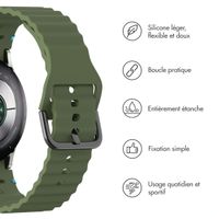 imoshion Bracelet Wave en silicone Samsung Galaxy Watch 4 / 5 / 6 / 7 / FE (20 mm) - Vert foncé