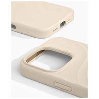 iDeal of Sweden Coque Soft Swirl Silicone MagSafe Apple iPhone 16 Pro - Cloud Dancer