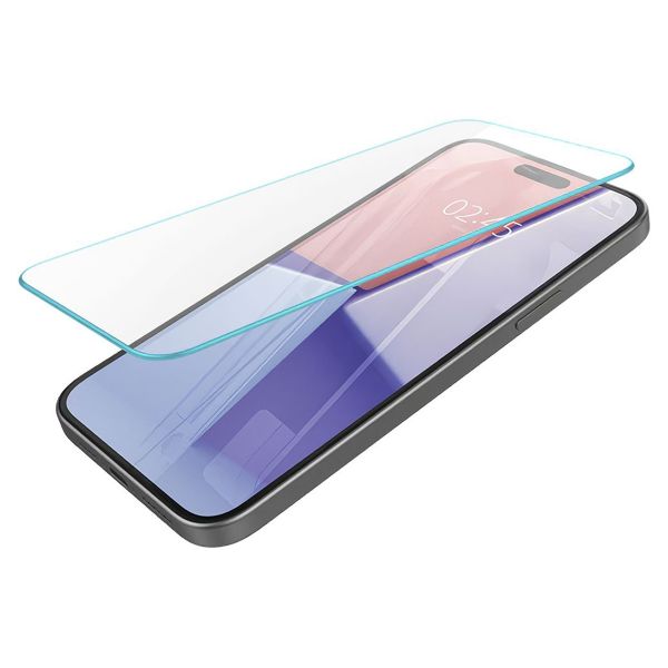Spigen Protection d'écran en verre trempé GLAStR Slim Apple iPhone 16 Plus / 15 Plus