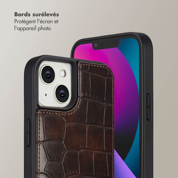 Selencia Coque de télephone Nova Croco avec cordon et porte-cartes Apple iPhone 14 / 13 - Choco Brown