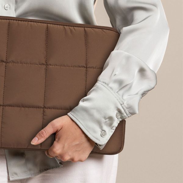 Selencia Pochette ordinateur Puffy 13-14 pouces - Mocha Brown