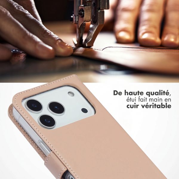 Selencia Étui portefeuille en cuir véritable Apple iPhone 18 Pro / 17 Pro - Dusty Pink