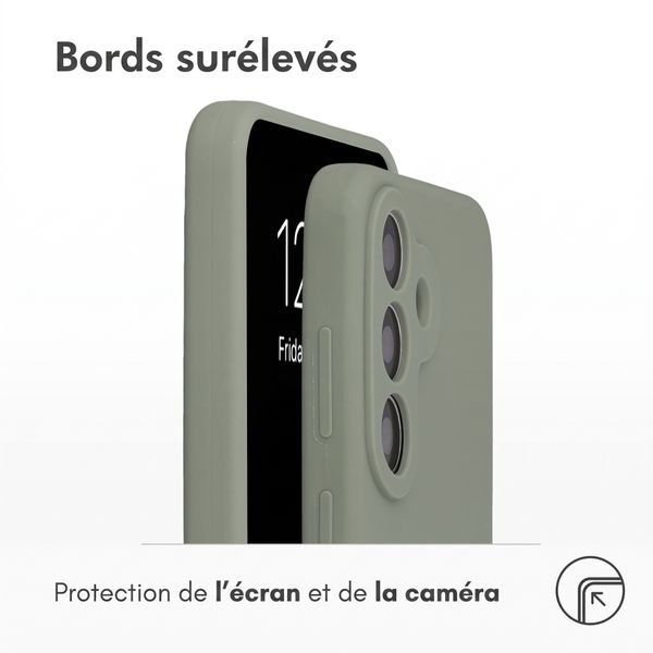 Accezz Coque Liquid Silicone avec MagSafe Samsung Galaxy S26 FE - Cooper Green
