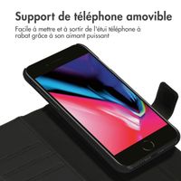 Accezz Premium Leather 2 in 1 Wallet Bookcase Apple iPhone SE (2022 / 2020) / 8 / 7 / 6(s) - Noir