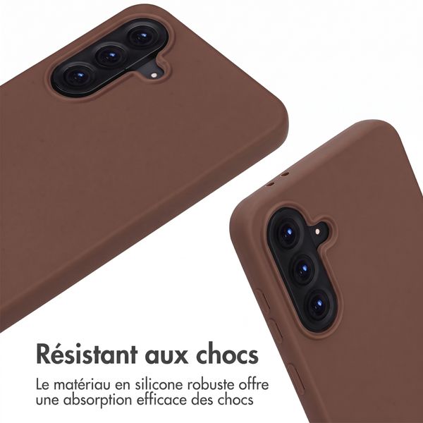 imoshion Coque en silicone avec cordon Samsung Galaxy A57 (5G) - Marron