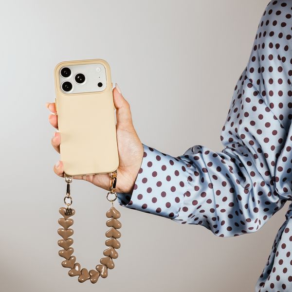 Selencia Coque arrière Rivièra avec MagSafe avec crochets amovibles Apple iPhone 17 Pro - Milky Latte