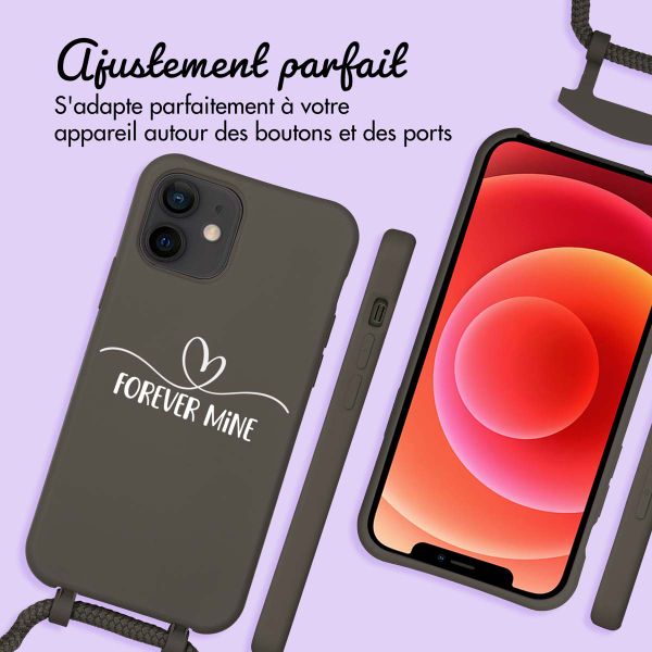 Coque Color MagSafe avec cordon amovible et photo et/ou texte personnalisés Apple iPhone 12 (Pro) - Petit cœur orné