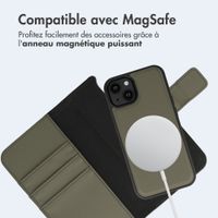 imoshion Étui portefeuille luxe 2-en-1 amovible Apple iPhone 13 - Vert