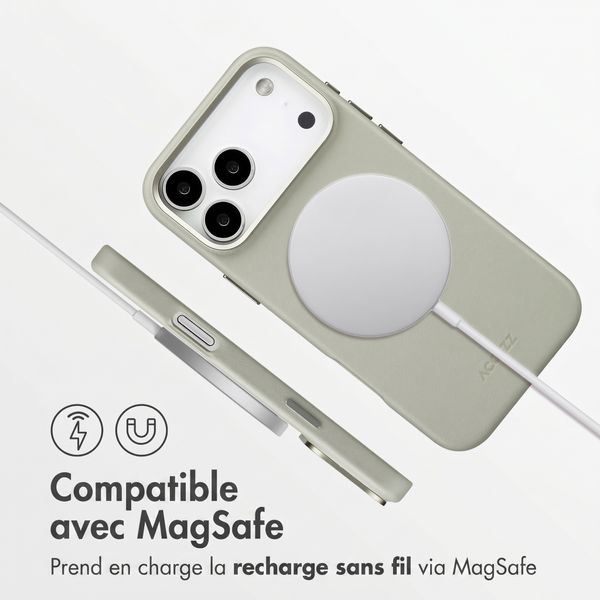 Accezz Coque arrière en cuir avec MagSafe Apple iPhone 18 Pro Max / 17 Pro Max - Light Grey