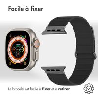 imoshion Bracelet en cuir magnétique Apple Watch | 44/45/46/49 mm - Noir