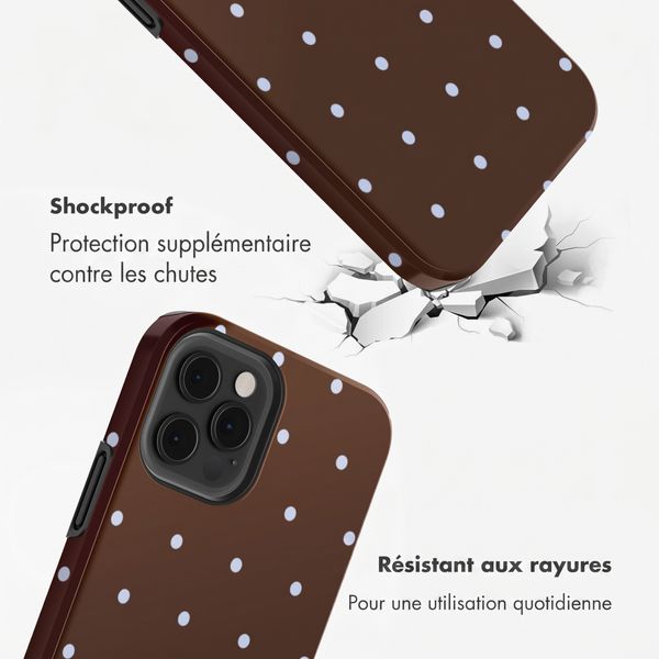 Selencia Coque arrière Vivid Apple iPhone 12 (Pro) - Happy Dots Chocolate