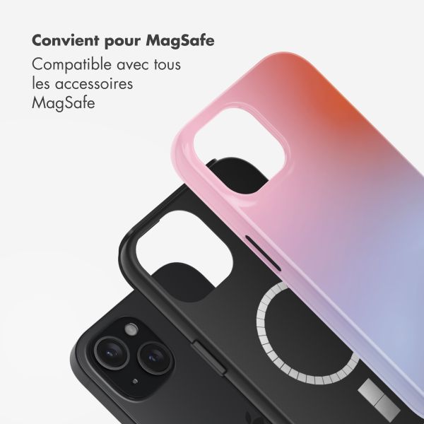 Selencia Coque arrière Vivid avec MagSafe Apple iPhone 15 - Gradient Soft Blush