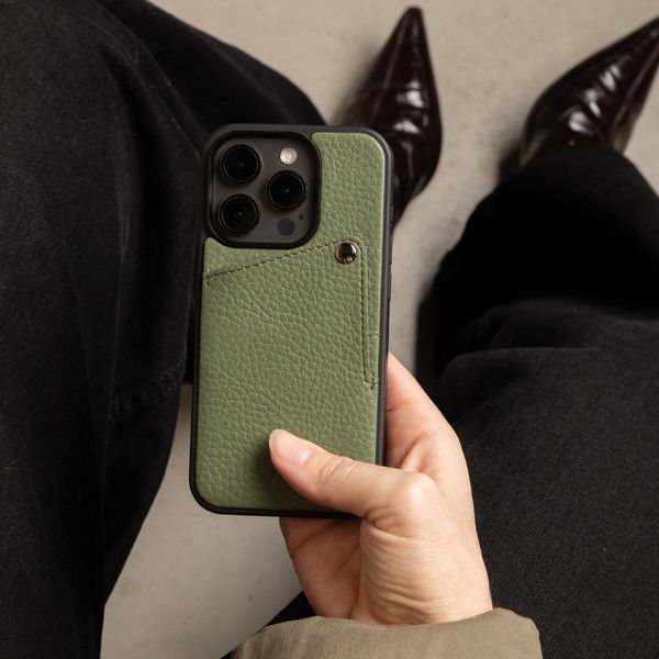 Selencia Coque Riva avec porte-cartes Samsung Galaxy S25 / S24 - Sage Green