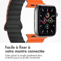 imoshion Bracelet en silicone magnétique Apple Watch | 38/40/41/42 mm - Orange & Noir