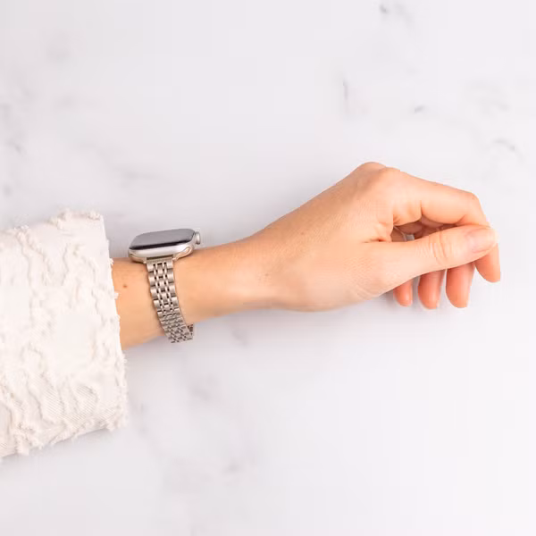 Selencia Bracelet en acier slim style Jubilee Apple Watch | 38/40/41/42 mm - Starlight