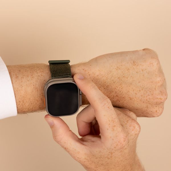 imoshion Bracelet en nylon Apple Watch | 44/45/46/49 mm - Army Green