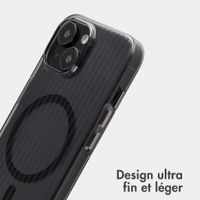 Accezz Coque arrière Lite avec MagSafe | Fluted | Apple iPhone 15 - Noir
