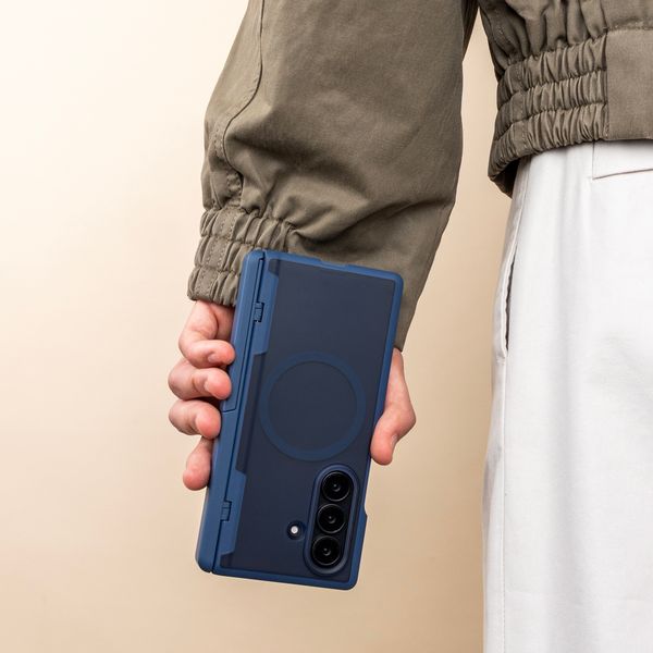 imoshion Color Guard avec MagSafe et support Samsung Galaxy Z Fold 8 Ultra - Bleu foncé