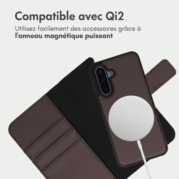 imoshion Étui portefeuille luxe 2-en-1 amovible Samsung Galaxy A17 (5G) / (4G) - Marron