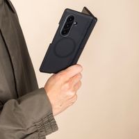 imoshion Color Guard avec MagSafe et support Samsung Galaxy Z Fold 8 Ultra - Noir