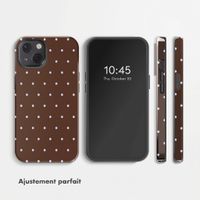 Selencia Coque arrière Vivid Apple iPhone 13 - Happy Dots Chocolate