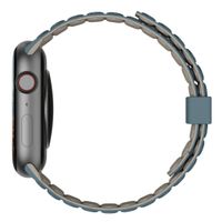 UAG Bracelet Pathfinder réversible en silicone Apple Watch | 44/45/46/49 mm - Dune/Cloud Blue