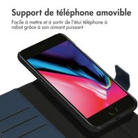 Accezz Étui de téléphone portefeuille en cuir de qualité supérieure 2 en 1 Apple iPhone SE (2022 / 2020) / 8 / 7 / 6(s) - Bleu foncé