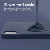 Accezz Coque Liquid Silicone avec porte-stylet Apple iPad Pro 11 (2022 / 2021 / 2020 / 2018) - Bleu foncé