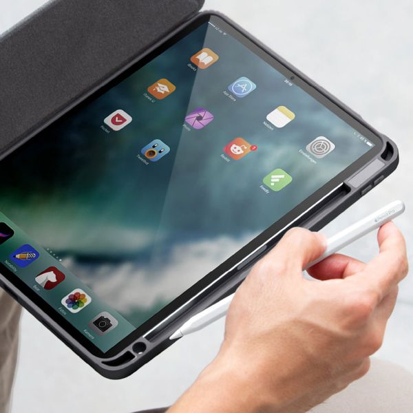 Uniq Étui Moven Apple iPad Air 11 pouces (2026) M4 / (2025) M3 / (2024) M2 / Air 5 (2022) / Air 4 (2020) - Stone Blue