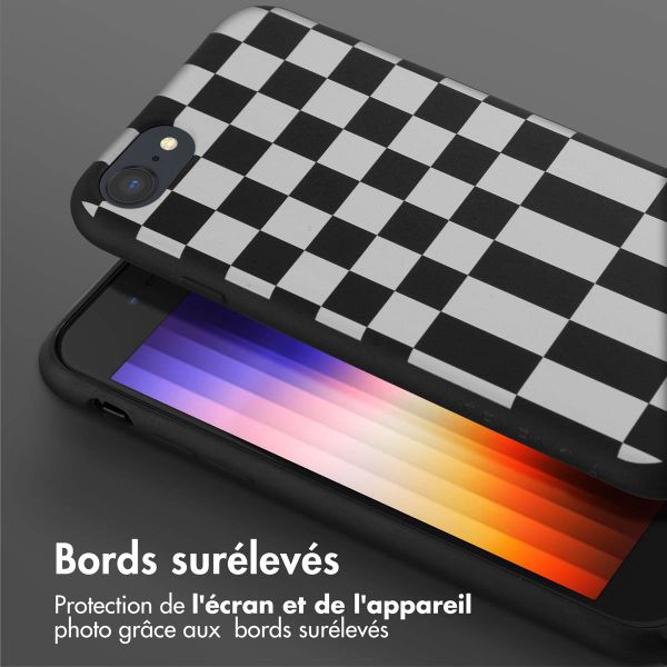 Selencia Coque design en silicone avec cordon amovible Apple iPhone SE (2022 / 2020) / 8 / 7 - Irregular Check Black
