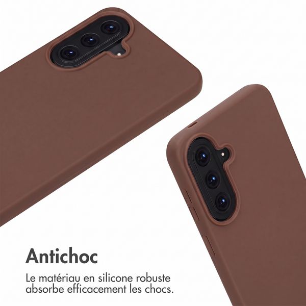 imoshion Coque en silicone avec cordon Samsung Galaxy A18 (4G) / A17 (4G/5G) - Marron