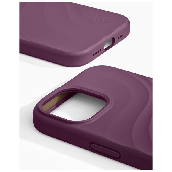 iDeal of Sweden Coque Soft Swirl Silicone MagSafe Apple iPhone 17e / 16e / 15 / 14 / 13 - Velvet Plum