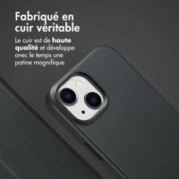 Accezz Étui de télephone portefeuille en cuir 2-en-1 avec MagSafe Apple iPhone 15 - Onyx Black