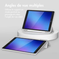 Accezz Coque tablette portefeuille Smart Silicone Apple iPad 6 (2018) 9.7 pouces / iPad 5 (2017) 9.7 pouces - Gris