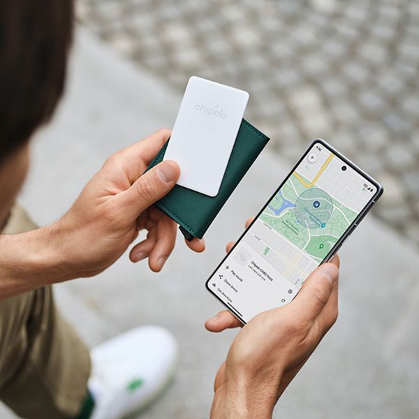 Chipolo CARD Point - Traceur Bluetooth pour Android - 1 pack - Blanc