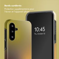 Selencia Coque arrière Vivid Samsung Galaxy A17 (5G) / (4G) - Gradient Olive Dust