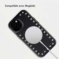 Selencia Coque arrière Studs avec MagSafe Apple iPhone 15 - Velvet Black