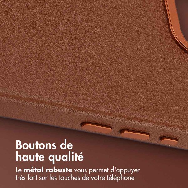 Accezz Coque arrière en cuir avec MagSafe Apple iPhone 17e / 16e - Sienna Brown