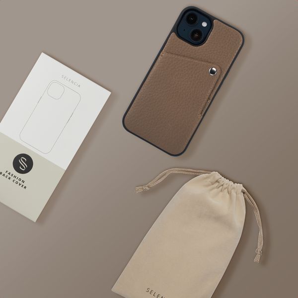 Selencia Coque Riva avec porte-cartes Apple iPhone 15 - Mocha Brown