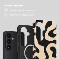 Selencia Coque arrière Vivid avec MagSafe Samsung Galaxy S26 - Art Wave Black