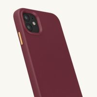 Selencia Coque arrière Rivièra avec MagSafe avec crochets amovibles Apple iPhone 11 - Bold Burgundy