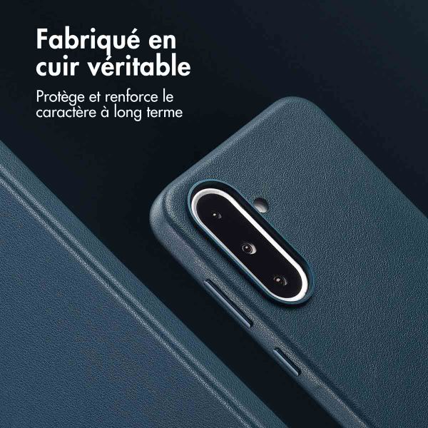 Accezz Coque arrière en cuir avec MagSafe Samsung Galaxy A36 / A56 - Nightfall Blue