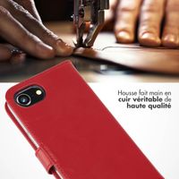 Selencia Étui portefeuille en cuir véritable Apple iPhone 17e / 16e - Rouge